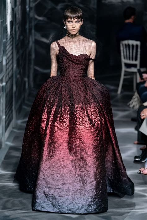 christian dior aw 2019 collection details|christian dior new collection.